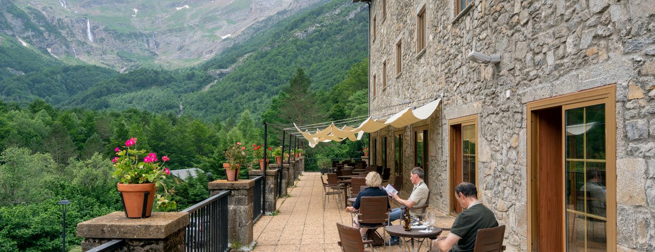 Parador Bielsa Terrace 2
