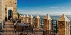Parador-Carmona-terrace